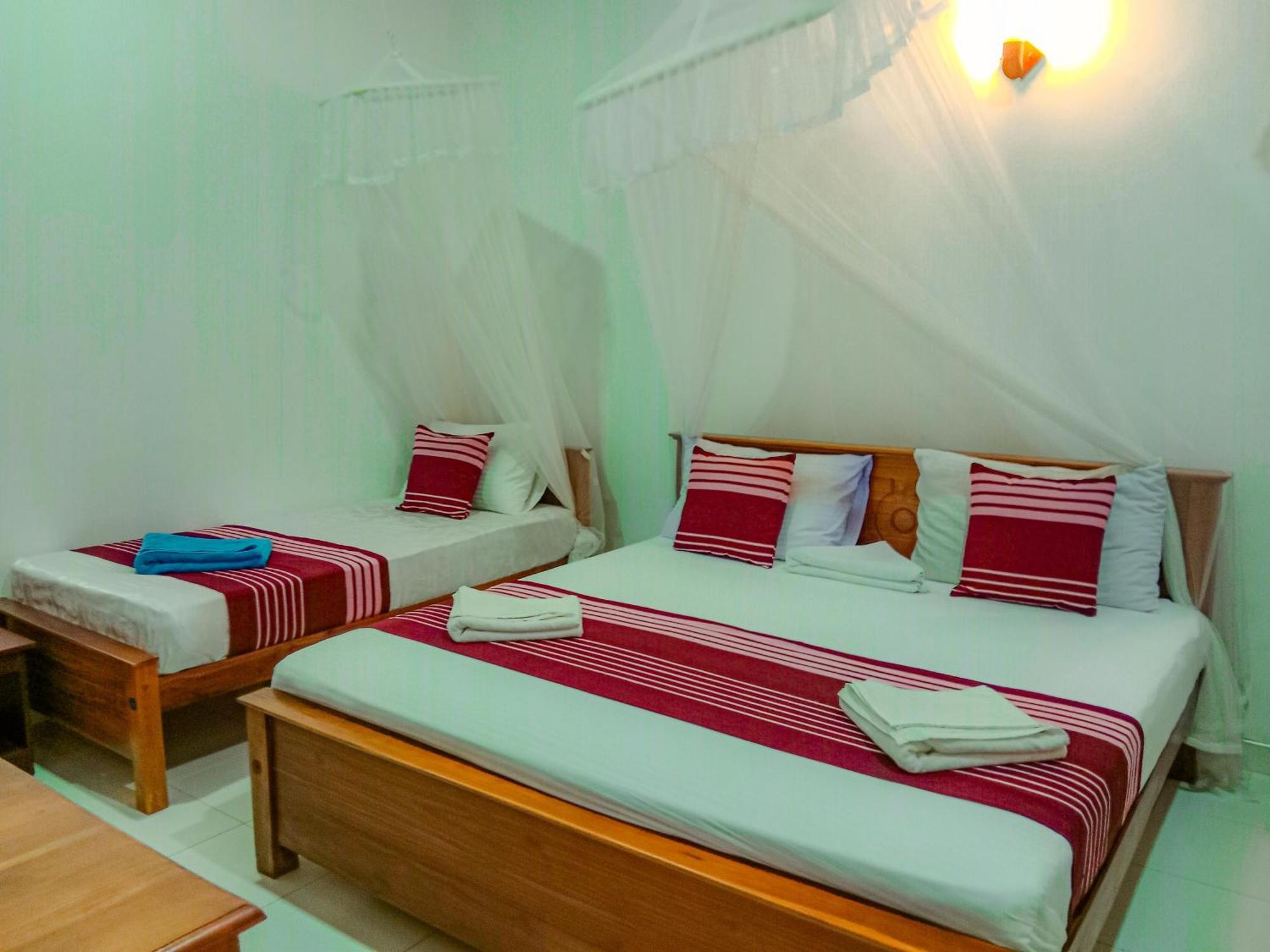 Sigiriya Peacock Homestay Ngoại thất bức ảnh