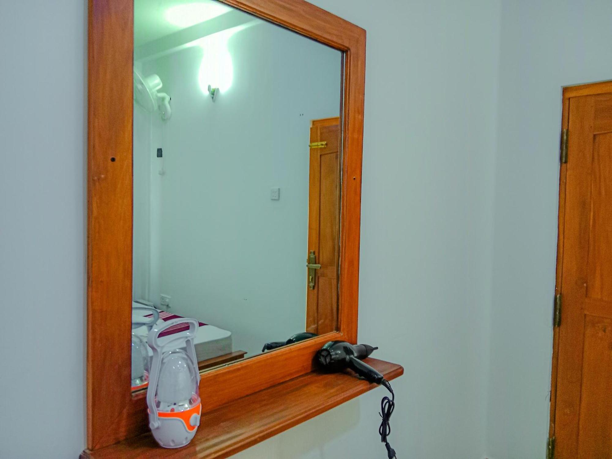Sigiriya Peacock Homestay Ngoại thất bức ảnh