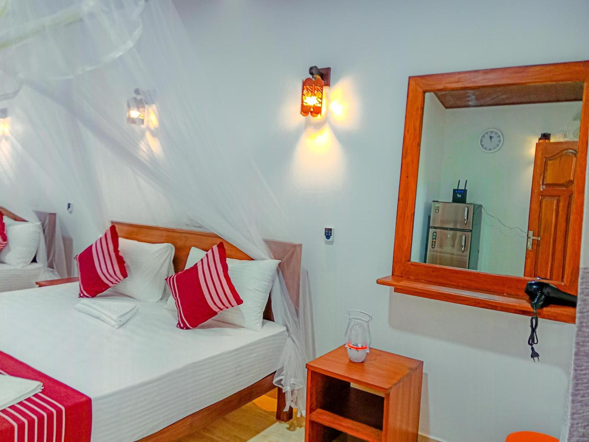Sigiriya Peacock Homestay Ngoại thất bức ảnh