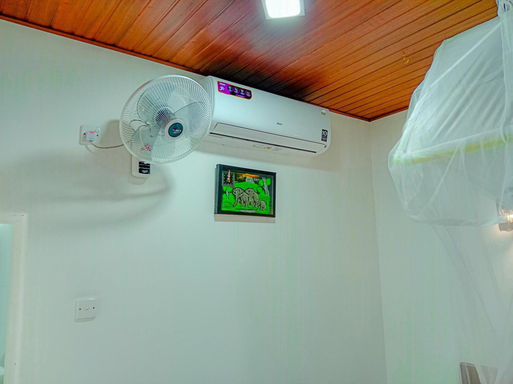 Sigiriya Peacock Homestay Ngoại thất bức ảnh